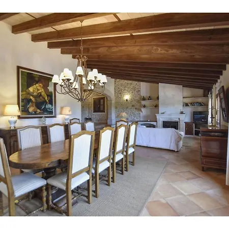 Holiday home Amazing Mansion In With Swimming Pool *
