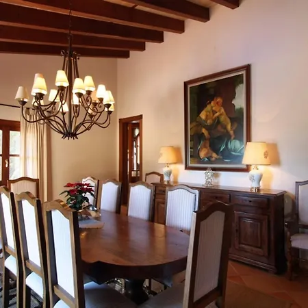 Holiday home Amazing Mansion In With Swimming Pool Petra (Mallorca)