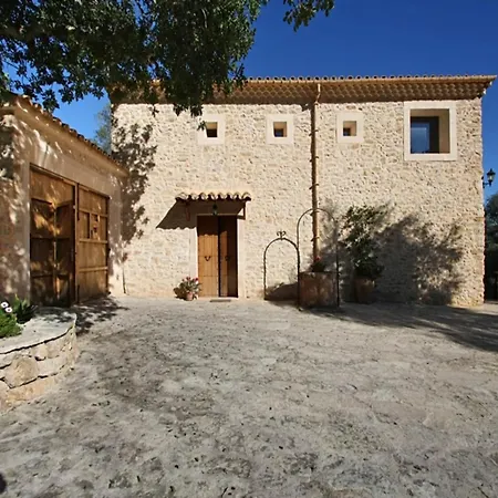 Amazing Mansion In With Swimming Pool Petra (Mallorca)