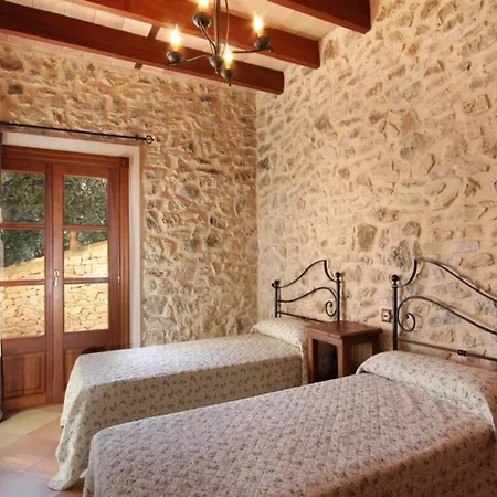 Amazing Mansion In With Swimming Pool * Petra (Mallorca)